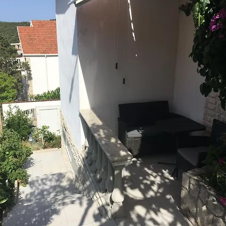 With Wifi Zavalatica, Korcula - 9145 شقة