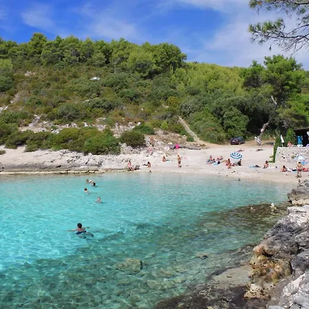 아파트 With Wifi Zavalatica, Korcula - 9145 자발라티카